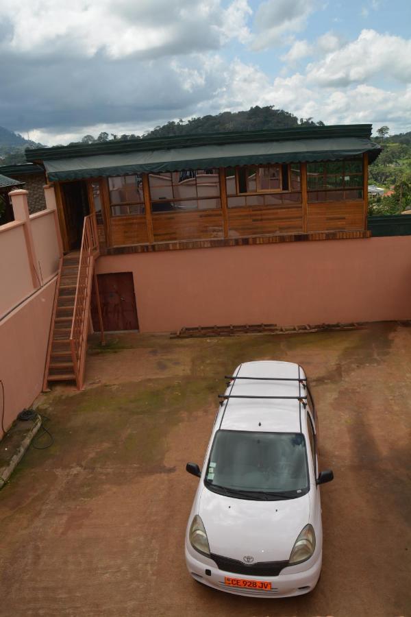 Vegas House Apartment Yaounde Luaran gambar